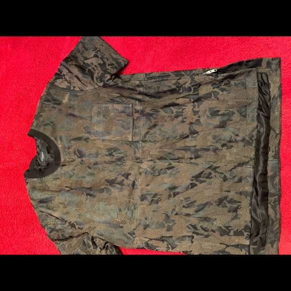 Givency men’s mesh army print shirt